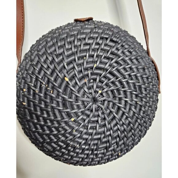 NWT J Crew Round Rattan Floral Crossbody Bag Beautiful Rattan Purse Black L8652 - Picture 4 of 7